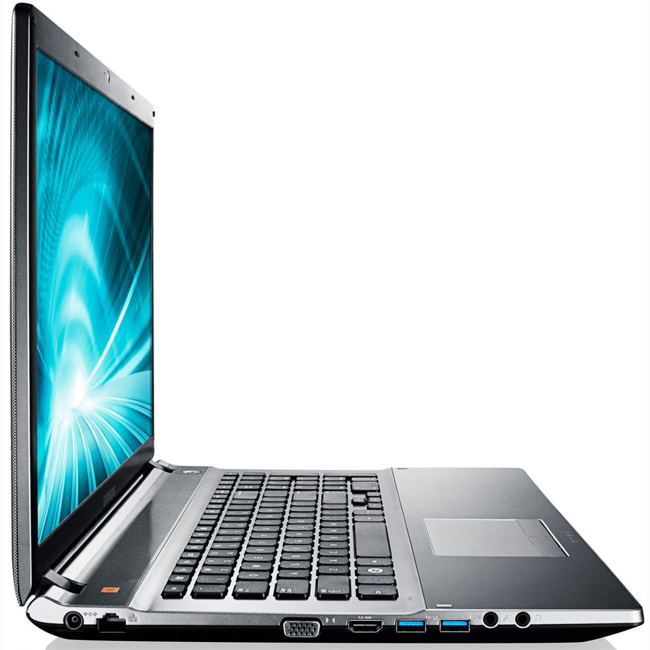 Ноутбук Samsung Premium Ultrabook 17"