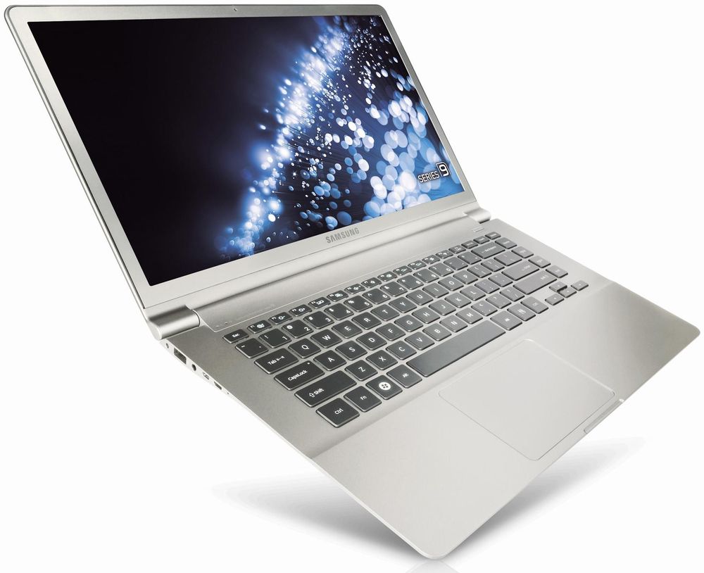 Ноутбук Samsung Premium Ultrabook 15"